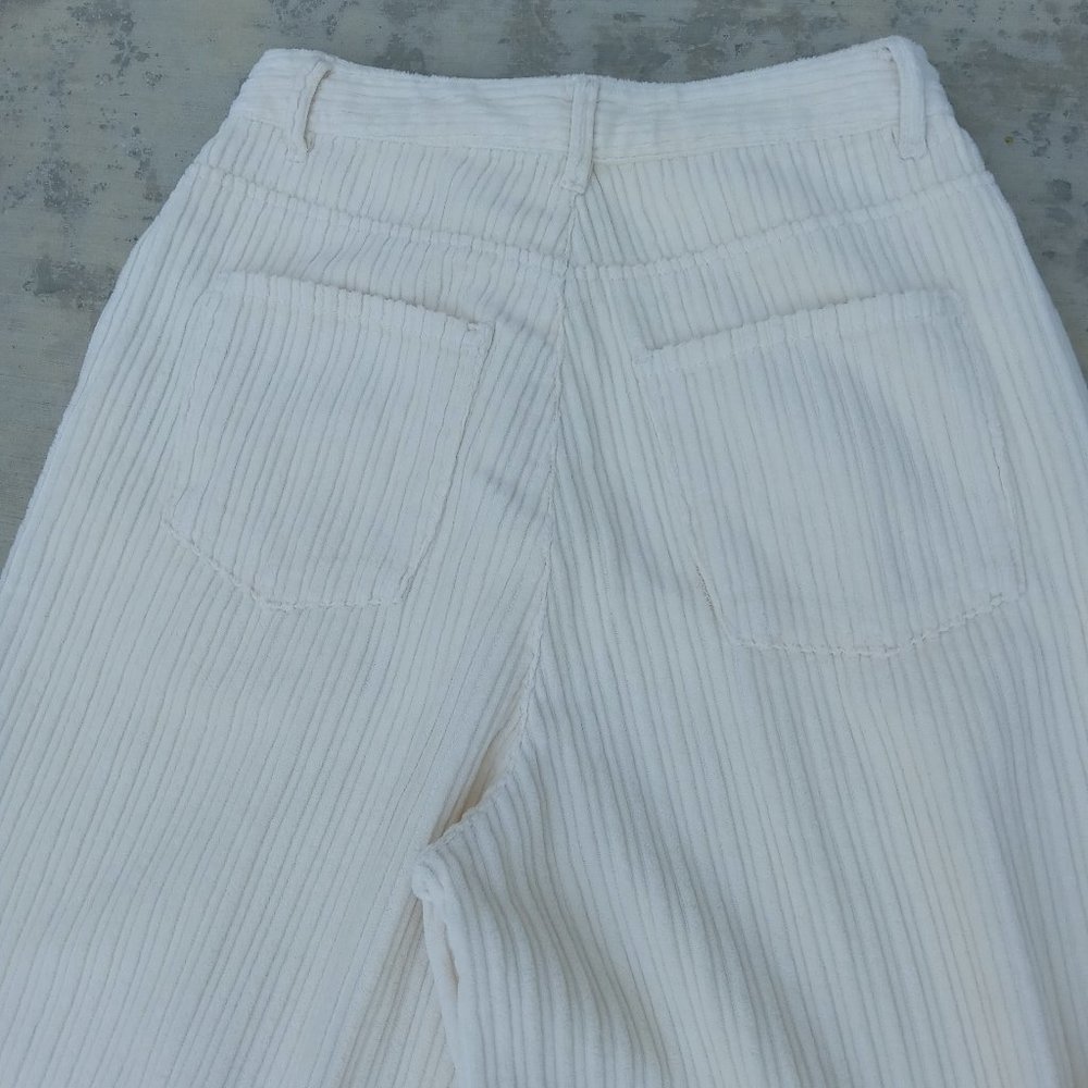 Zara Cream Wide-Leg Textured Trousers - Picture 5 of 9
